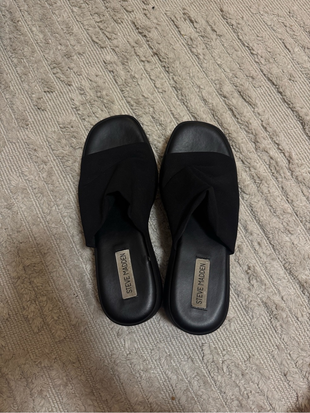 Steve Madden Slinky30 Black